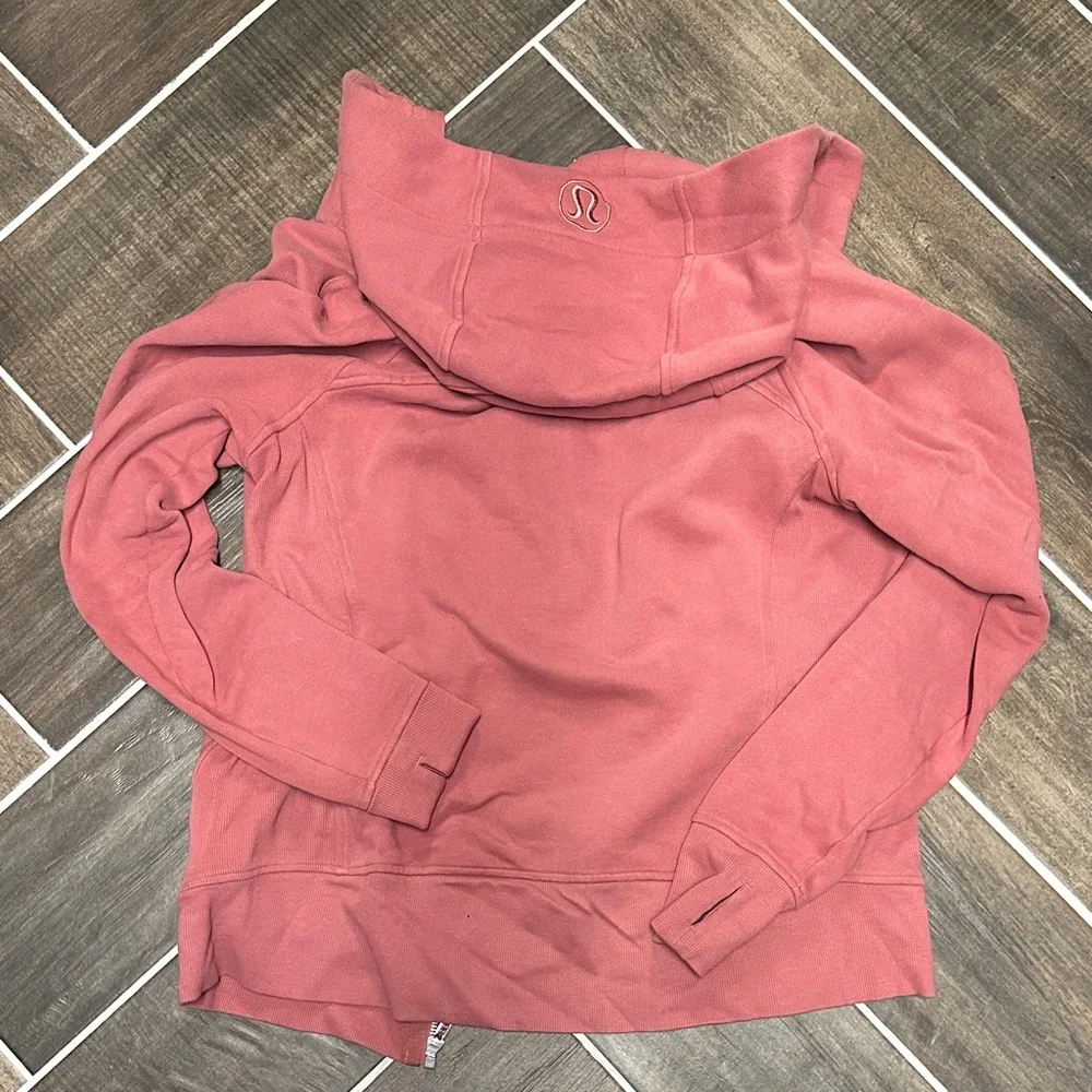 Lululemon Pink Hooded Scuba Jacket - Picture 4 of 4